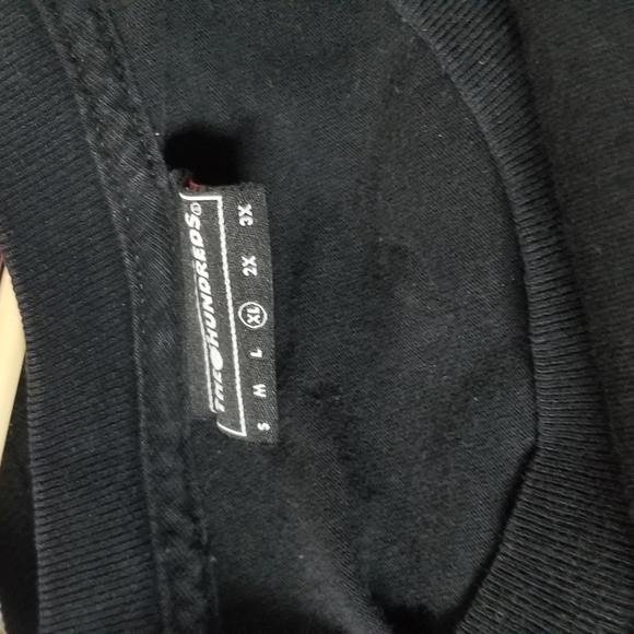 The Hundreds tshirt - Picture 3 of 3